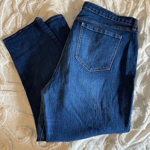 Straight-leg Crop Jeans